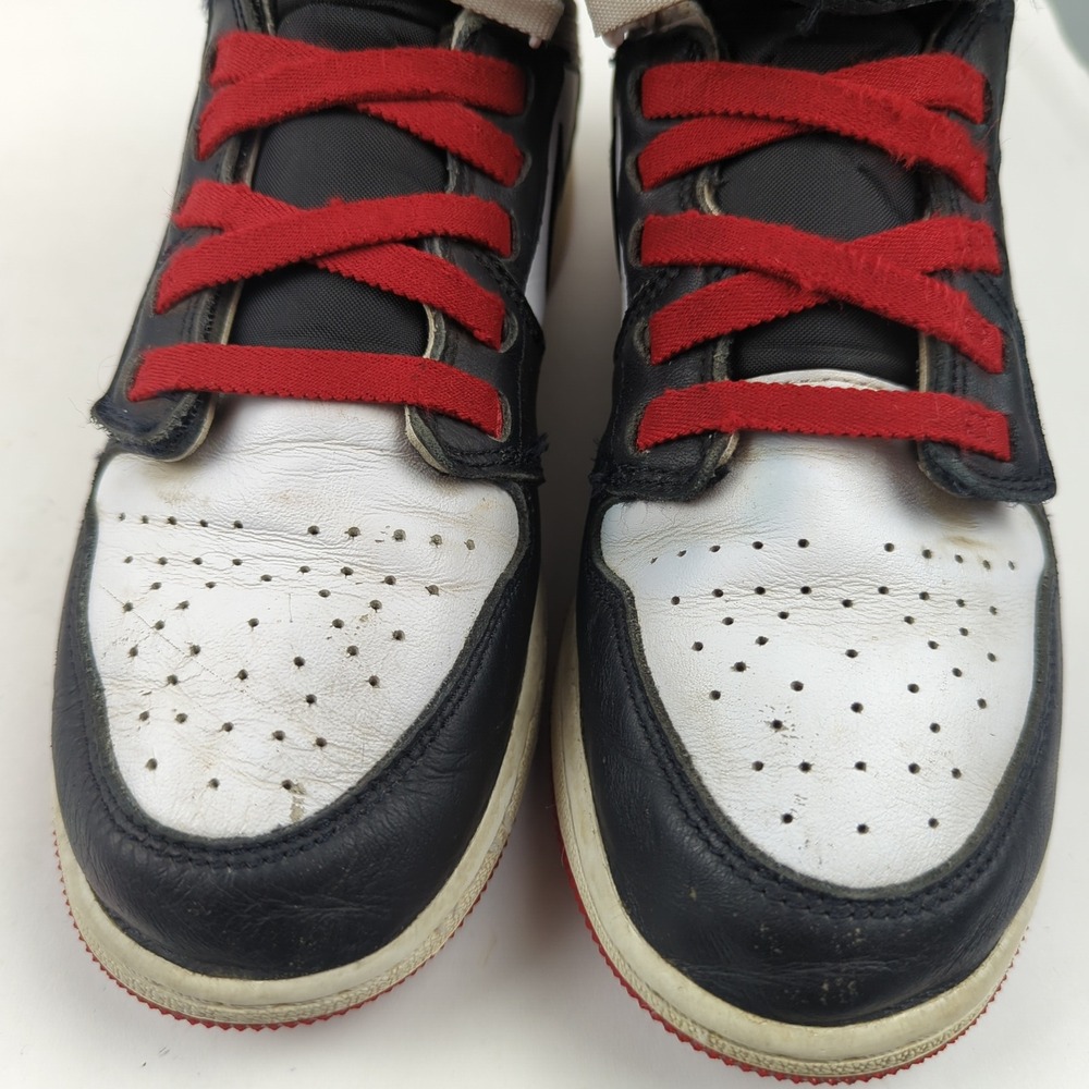 Nike‎ Air Jordan 1 High FlyEase Youth 7Y Basketball Sneakers Black White Red - Picture 4 of 8